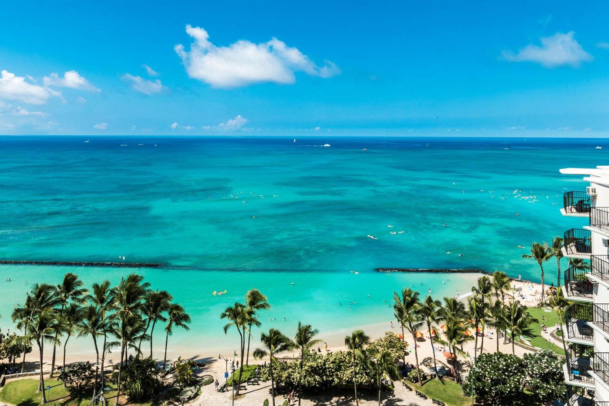 هونولولو أستون وايكيكي بيتش تاور المظهر الخارجي الصورة Beachfront at the Fontainebleau
