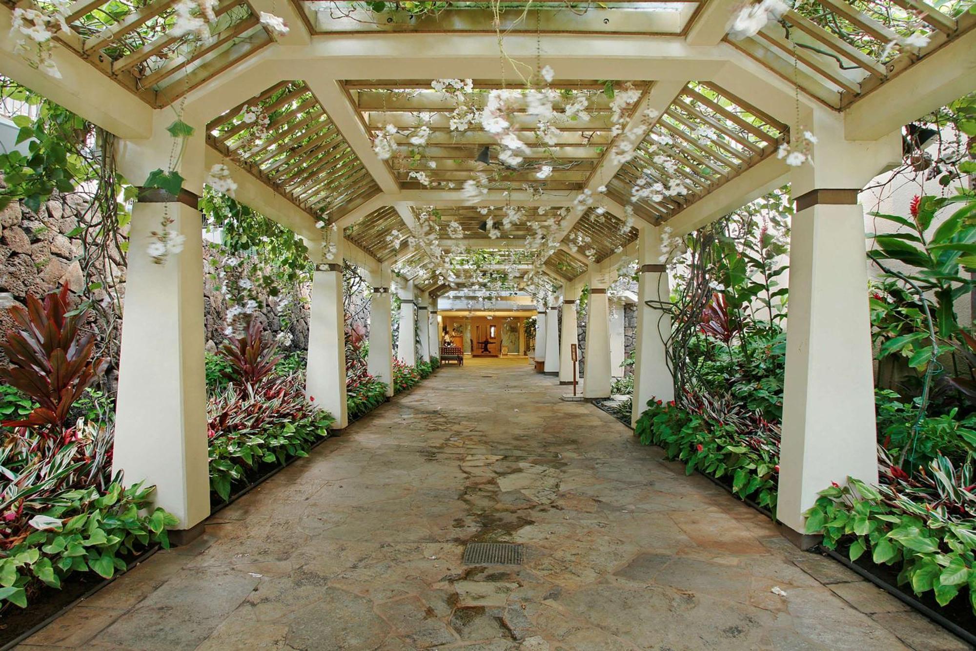 هونولولو أستون وايكيكي بيتش تاور المظهر الخارجي الصورة The interior of the hotel
