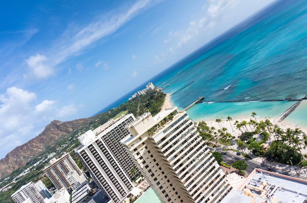هونولولو أستون وايكيكي بيتش تاور المظهر الخارجي الصورة Aerial view of the hotel